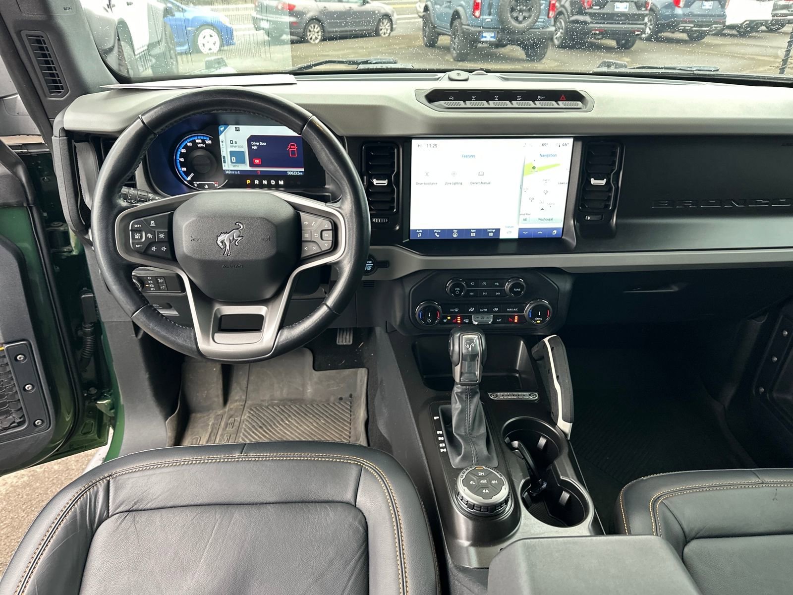 Used 2022 Ford Bronco Badlands image 12