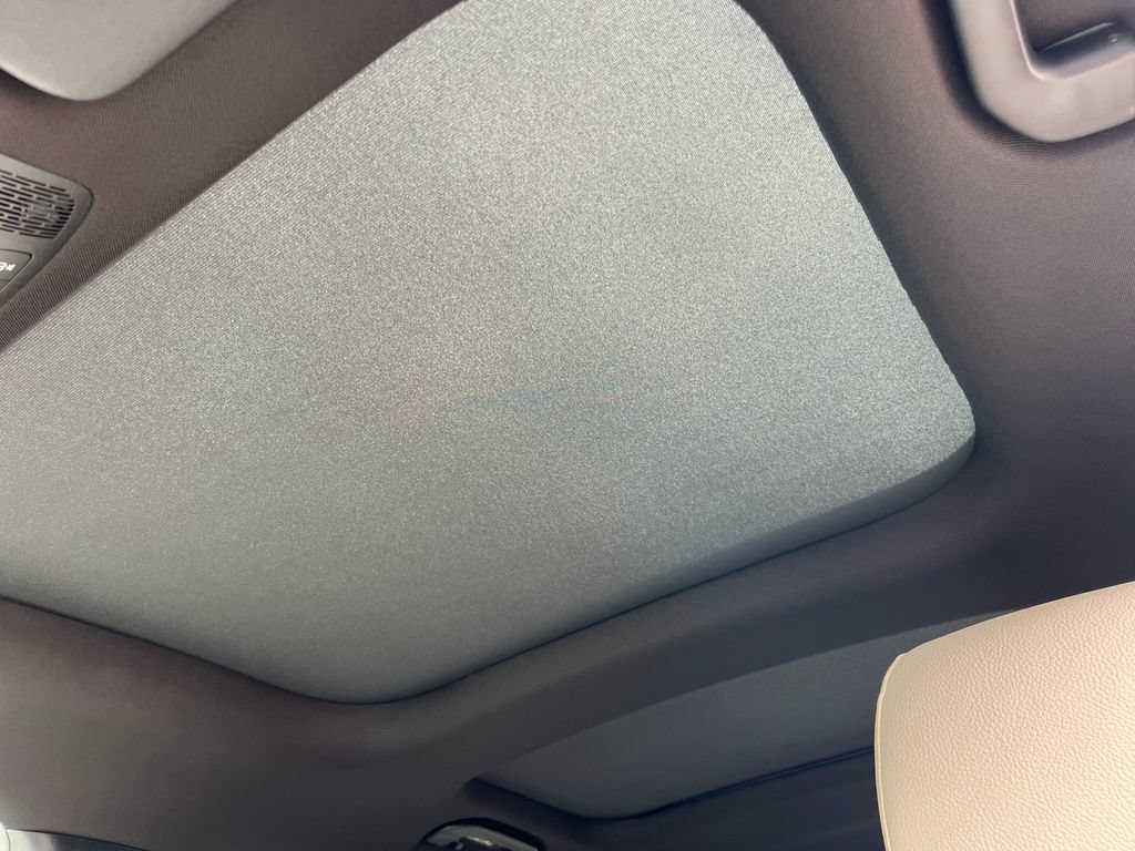New 2026 Mercedes-Benz GLB 250 4MATIC image 8