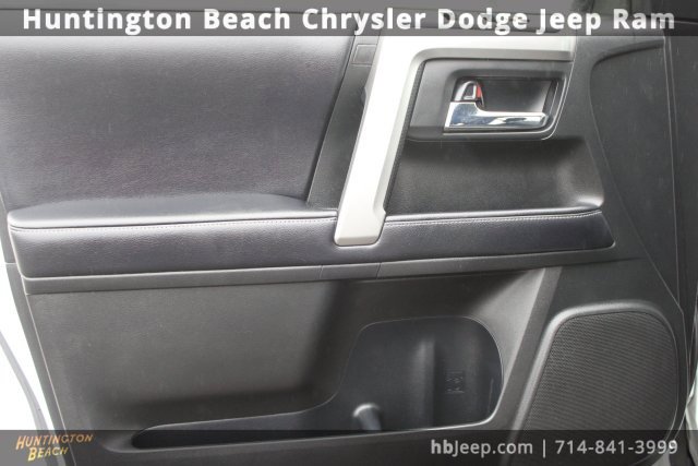 Used 2018 Toyota 4Runner SR5 image 10