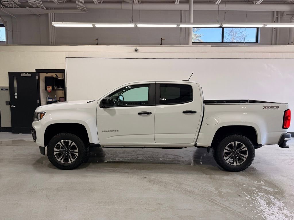 Used 2021 Chevrolet Colorado Z71 image 2