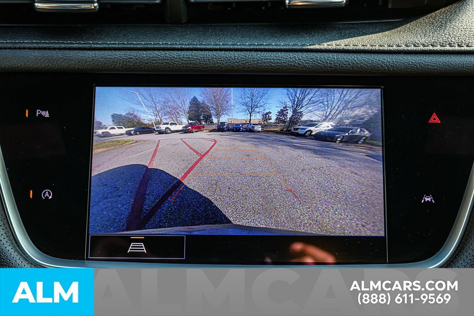 Used 2022 Cadillac XT6 Luxury image 30