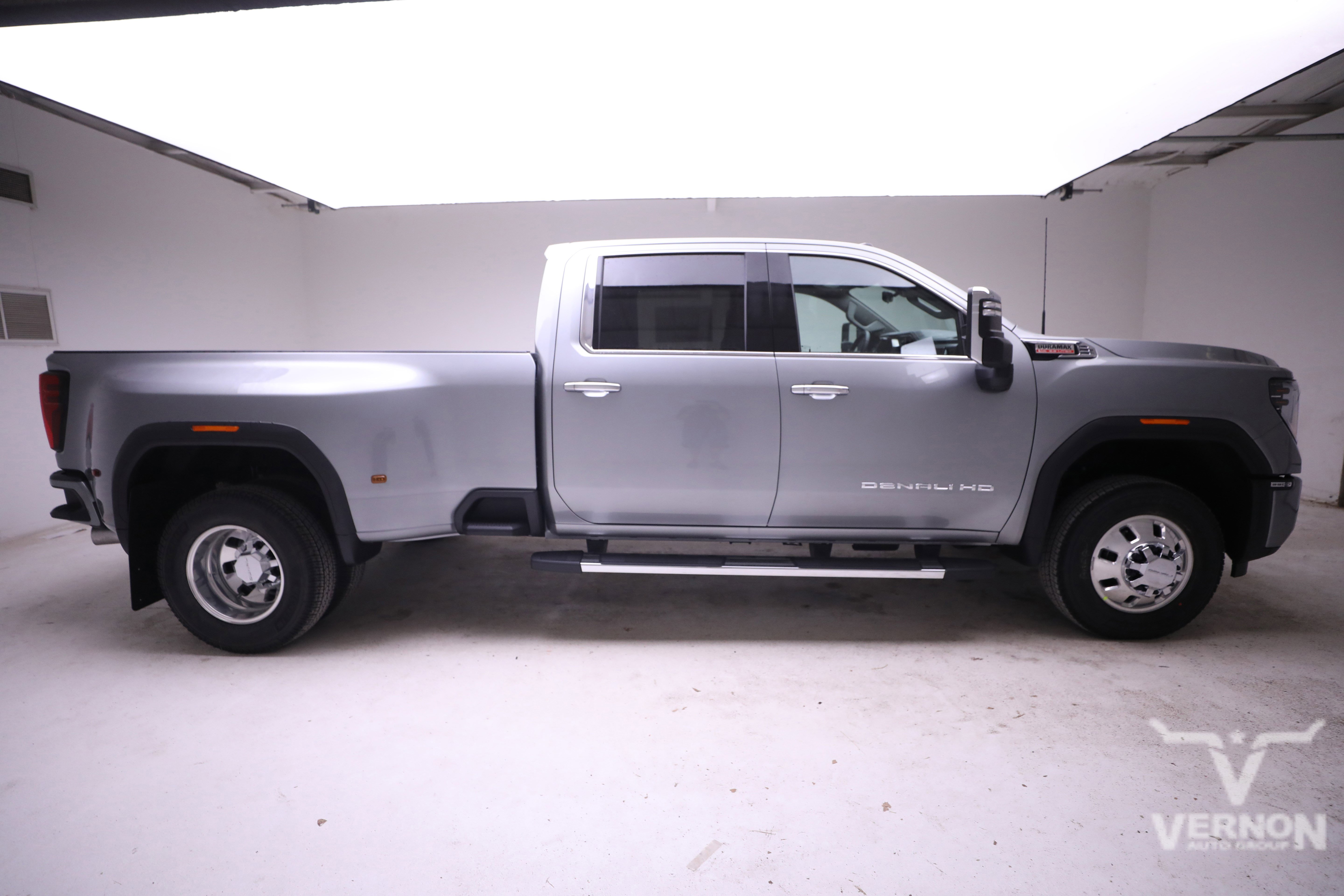 New 2026 GMC Sierra 3500 Denali w/ Technology Package image 6