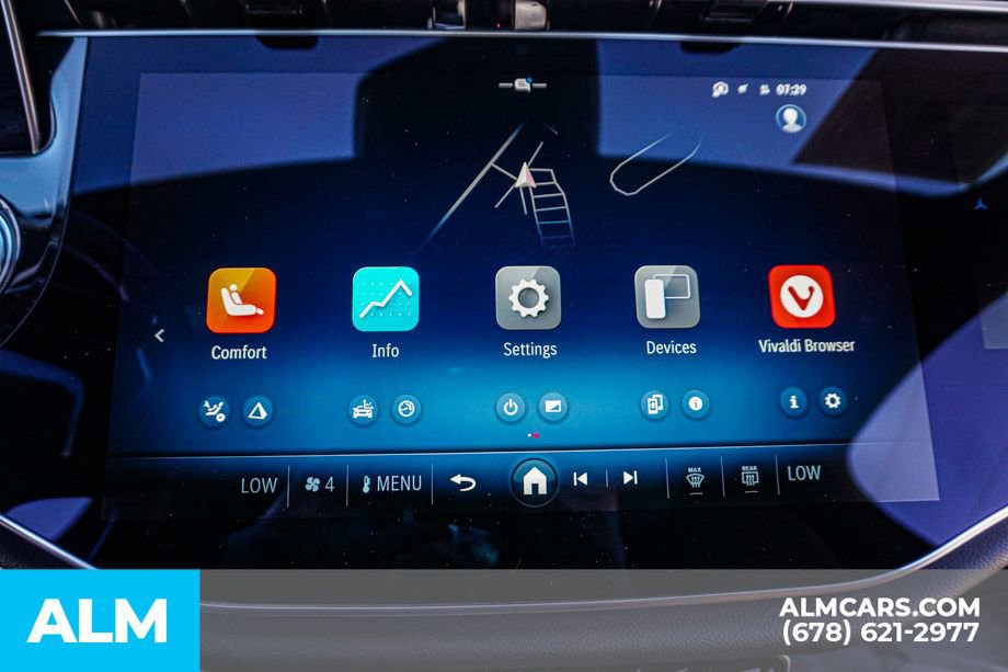 Used 2024 Mercedes-Benz E 450 4MATIC Sedan w/ MBUS Superscreen Package image 34