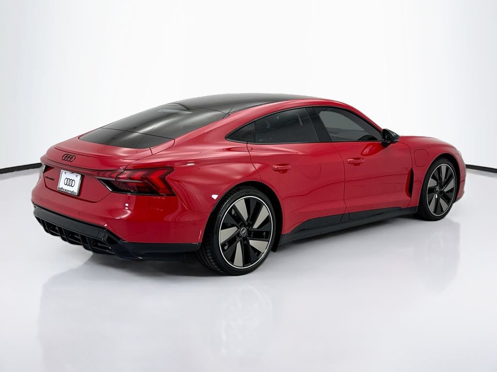 Used 2024 Audi e-tron GT Prestige AWD/4WD image 5