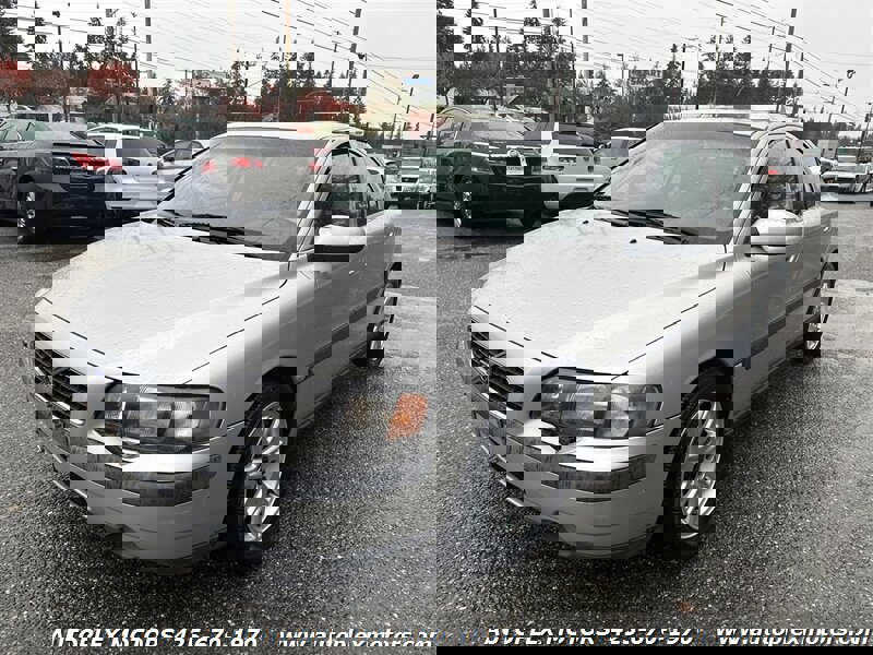 Used 2001 Volvo S60 2.4T image 2