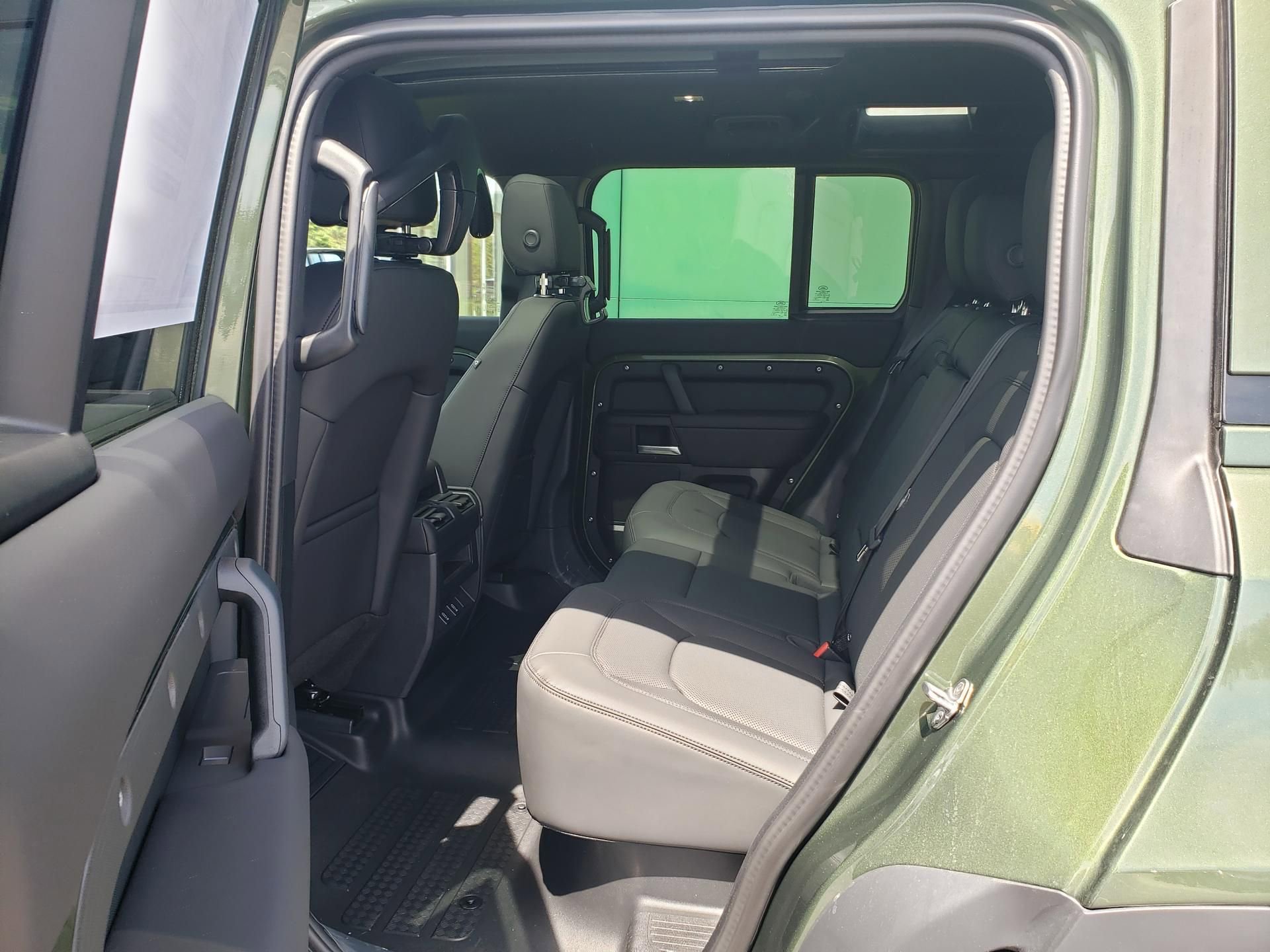 New 2026 Land Rover Defender 110 S AWD/4WD image 11