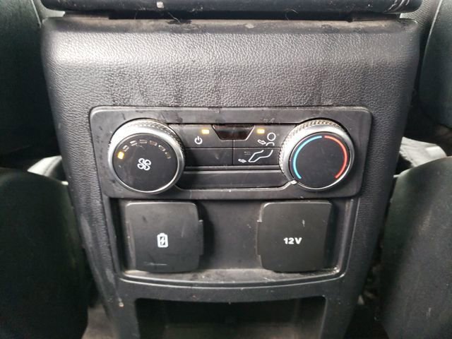 Used 2020 Ford Explorer XLT image 12