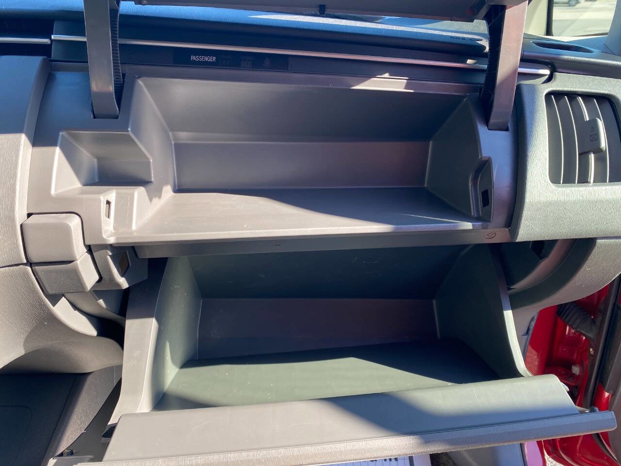 Used 2010 Toyota Prius Two image 31