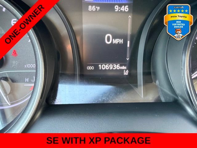 Used 2022 Toyota Camry SE FWD image 21