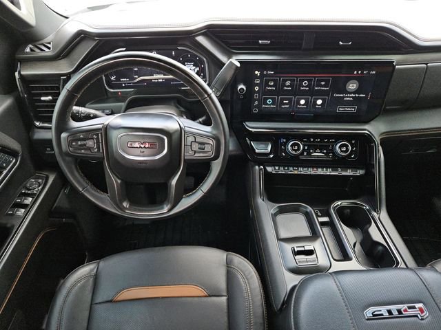 Used 2024 GMC Sierra 2500 AT4 w/ Technology Package AWD/4WD image 5