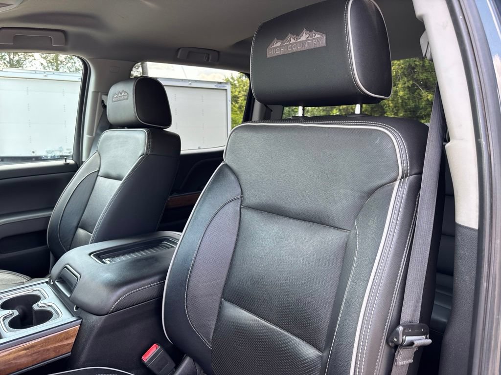 Used 2018 Chevrolet Silverado 2500 High Country AWD/4WD image 9