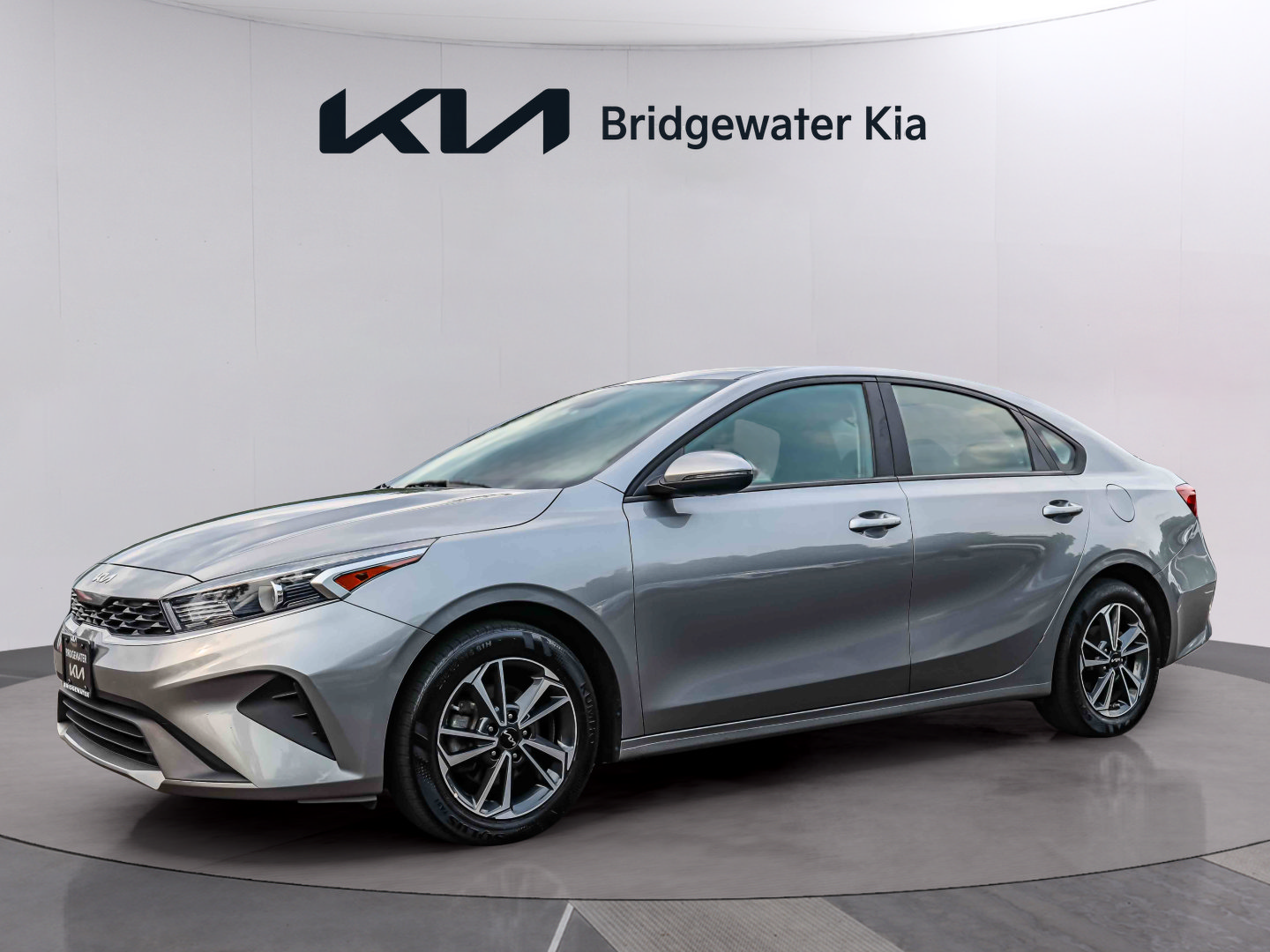Certified 2023 Kia Forte LXS w/ LXS Technology Package FWD image 3