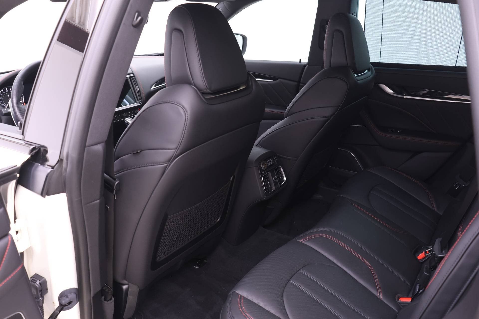 Used 2024 Maserati Levante Modena Ultima image 16