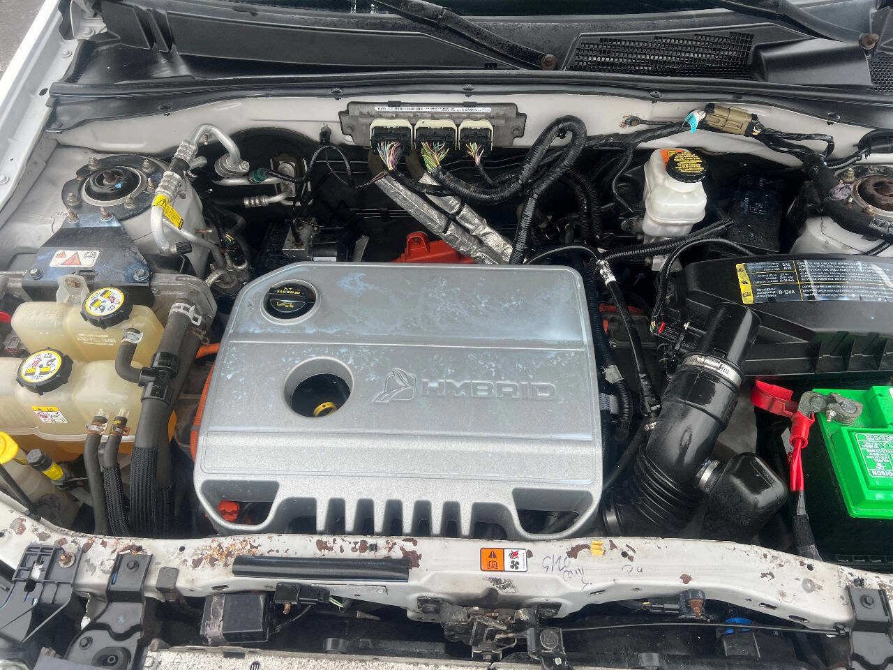 Used 2010 Ford Escape Limited image 37