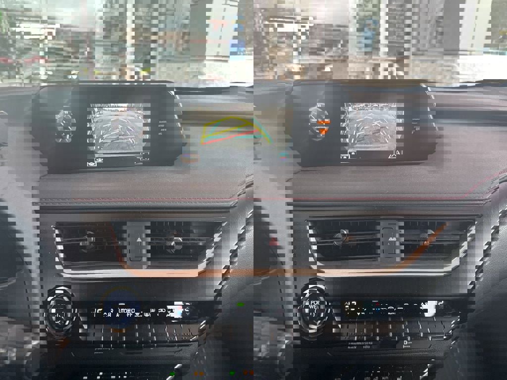 Used 2022 Lexus UX 250h F Sport w/ F Sport Premium Package image 15