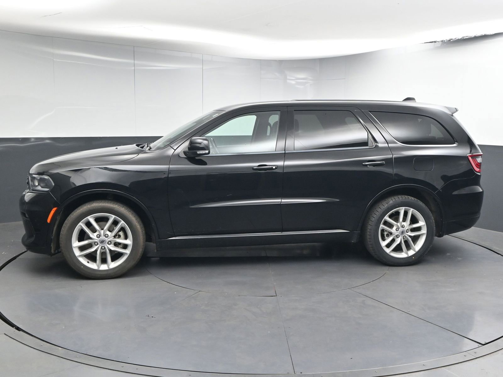 Used 2022 Dodge Durango GT image 4