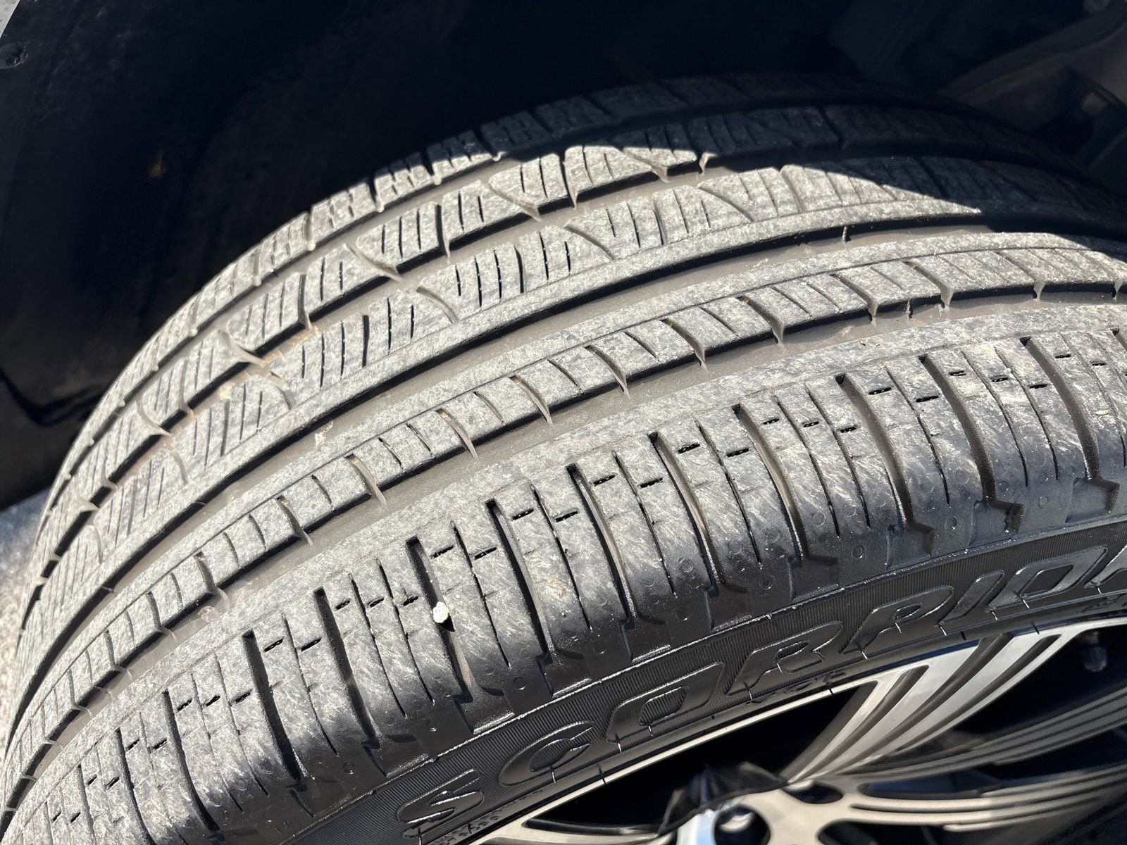 Certified 2025 Volvo XC90 T8 Ultra w/ Protection Package Premier image 39