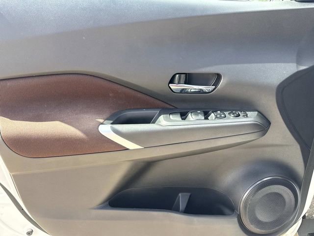 Used 2023 Nissan Kicks SR image 25