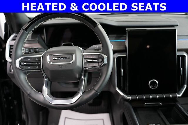 Used 2024 GMC Acadia Denali image 2