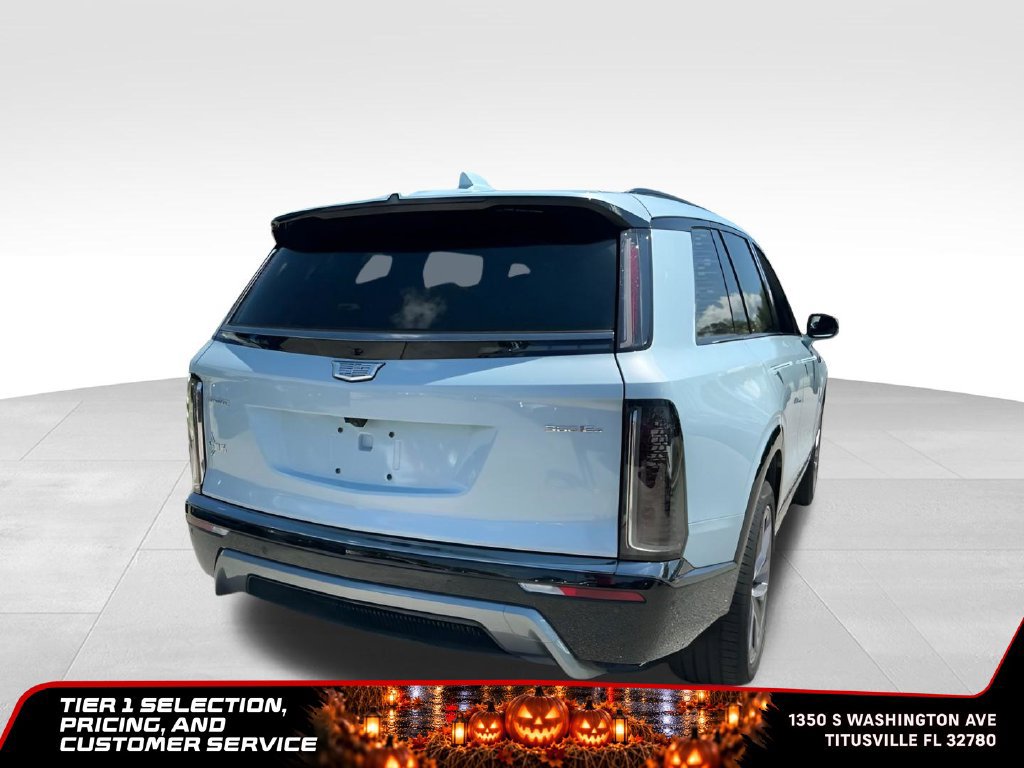 Used 2026 Cadillac Vistiq Sport w/ LPO, Floor Liner Package AWD/4WD image 10