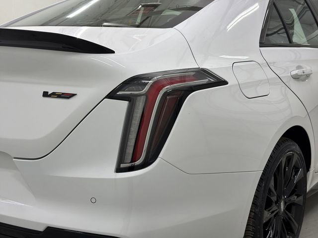 New 2026 Cadillac CT4 V w/ Super Cruise Package image 17