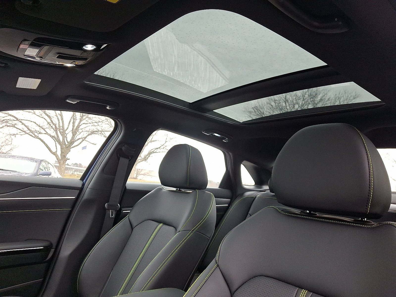 New 2026 Kia K5 GT FWD image 10