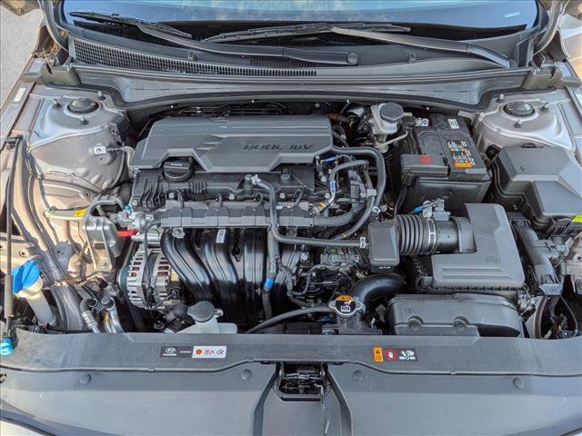Used 2024 Hyundai Elantra SEL FWD image 24