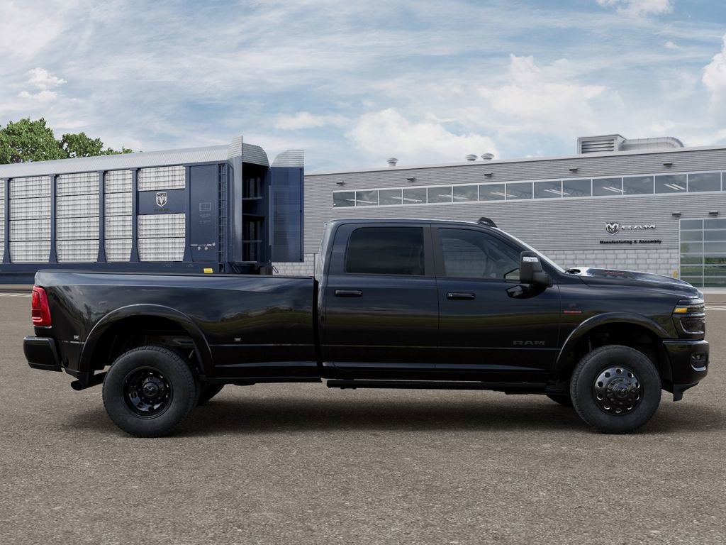 New 2026 RAM 3500 Limited AWD/4WD image 21