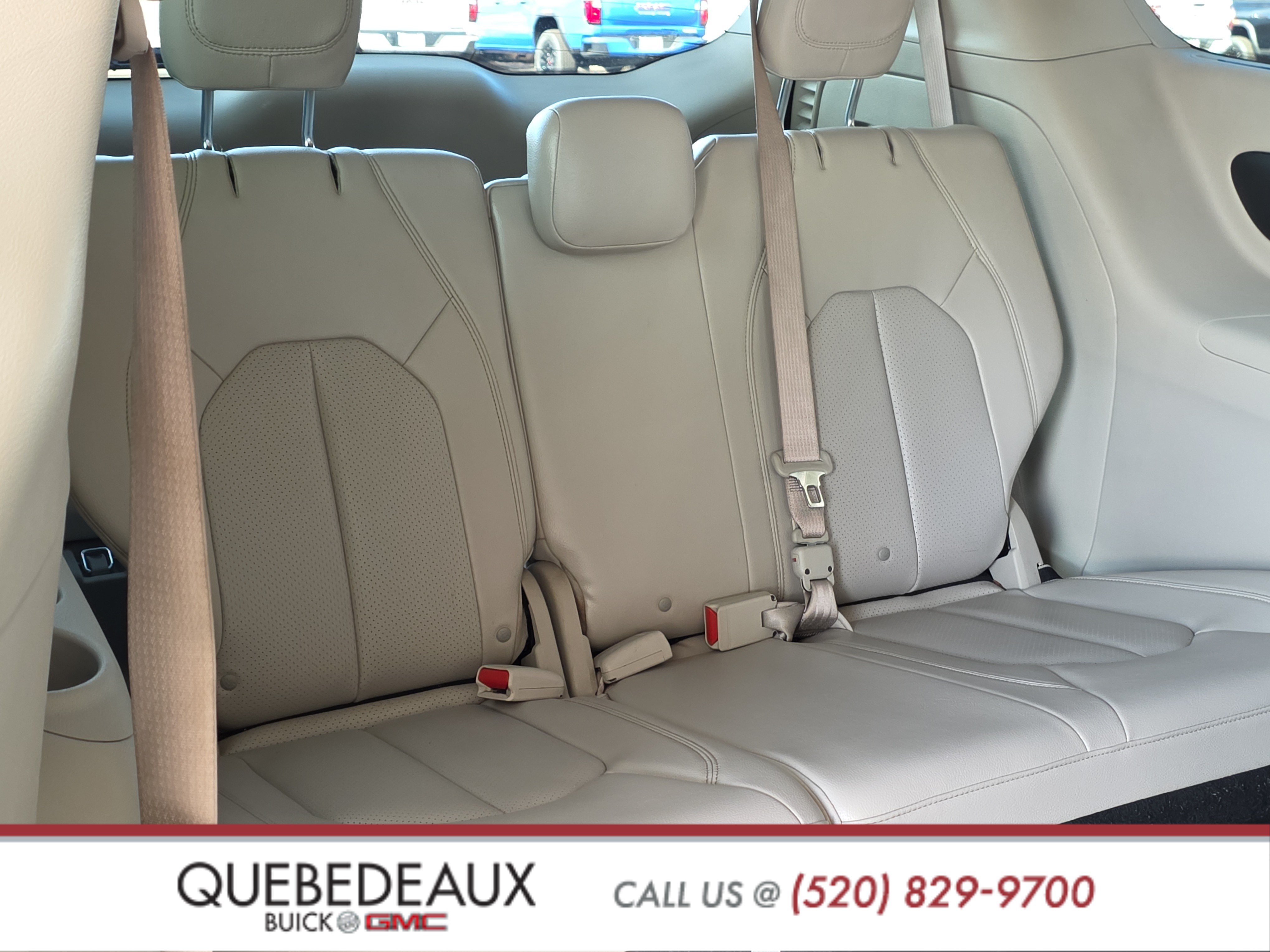 Used 2021 Chrysler Pacifica Touring-L FWD image 25