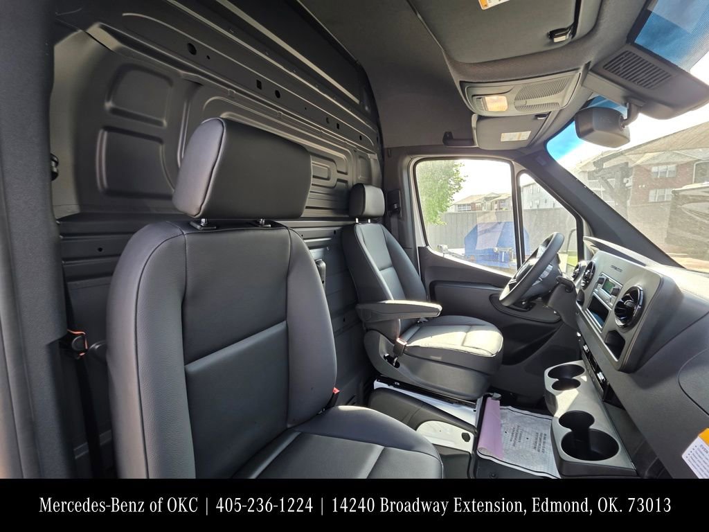 New 2026 Mercedes-Benz Sprinter 2500 image 7