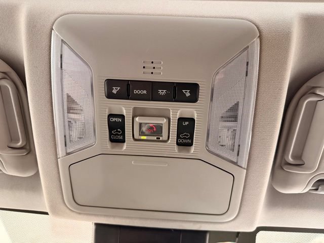 Used 2020 Toyota RAV4 XLE w/ Convenience Package AWD/4WD image 42