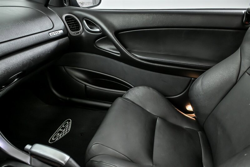 Used 2004 Pontiac GTO RWD image 28