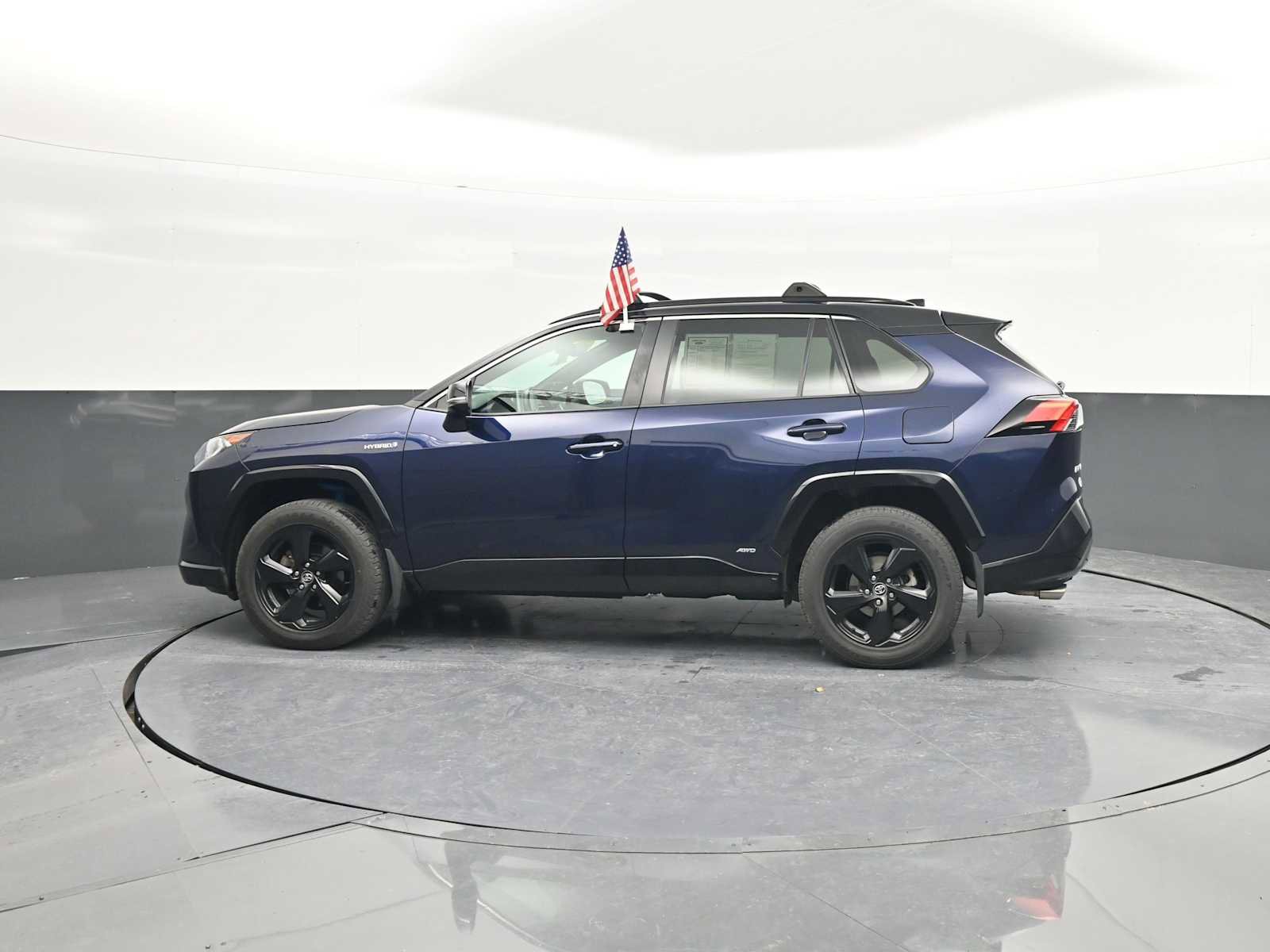 Used 2020 Toyota RAV4 XSE image 5