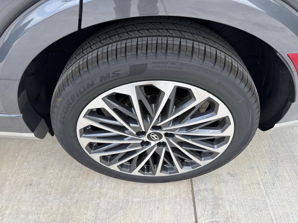 New 2026 Hyundai Palisade Calligraphy image 18