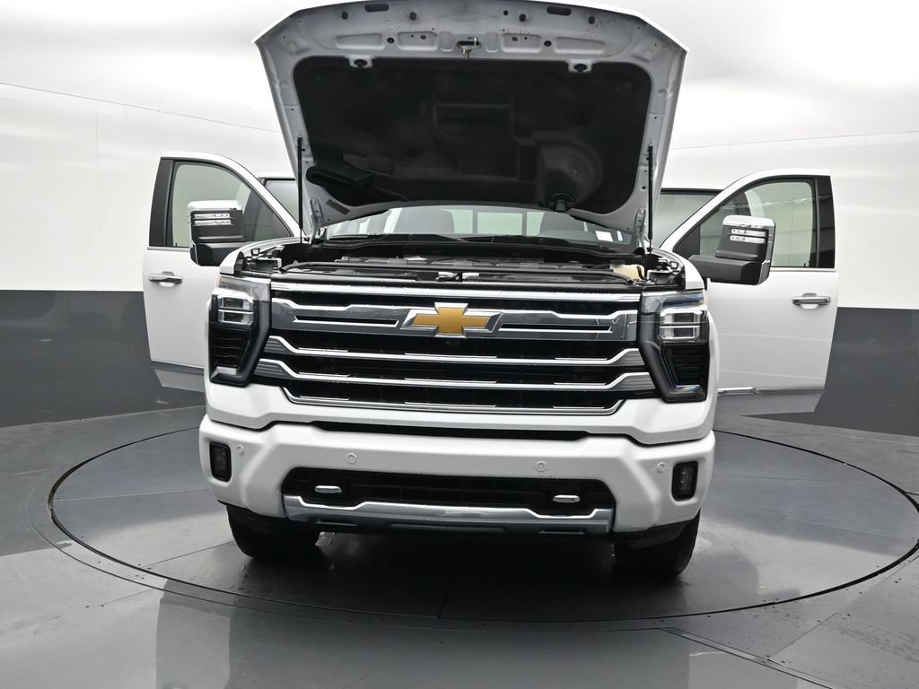 Used 2024 Chevrolet Silverado 2500 High Country AWD/4WD image 37