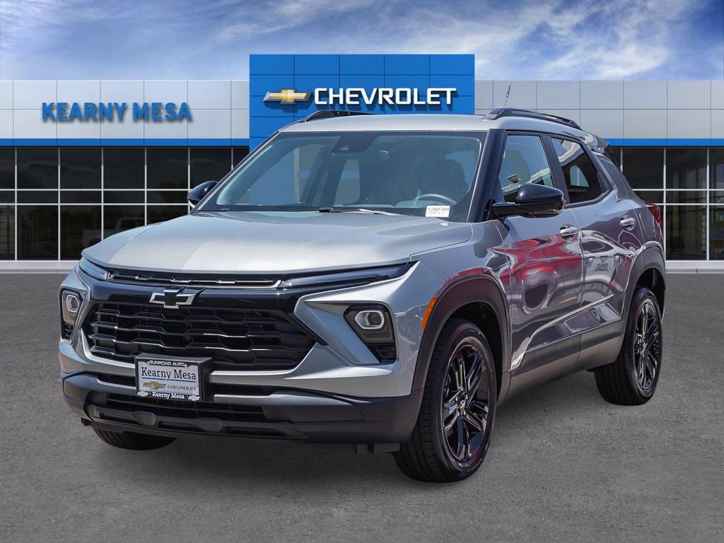 New 2026 Chevrolet TrailBlazer LT w/ Midnight Edition FWD image 3