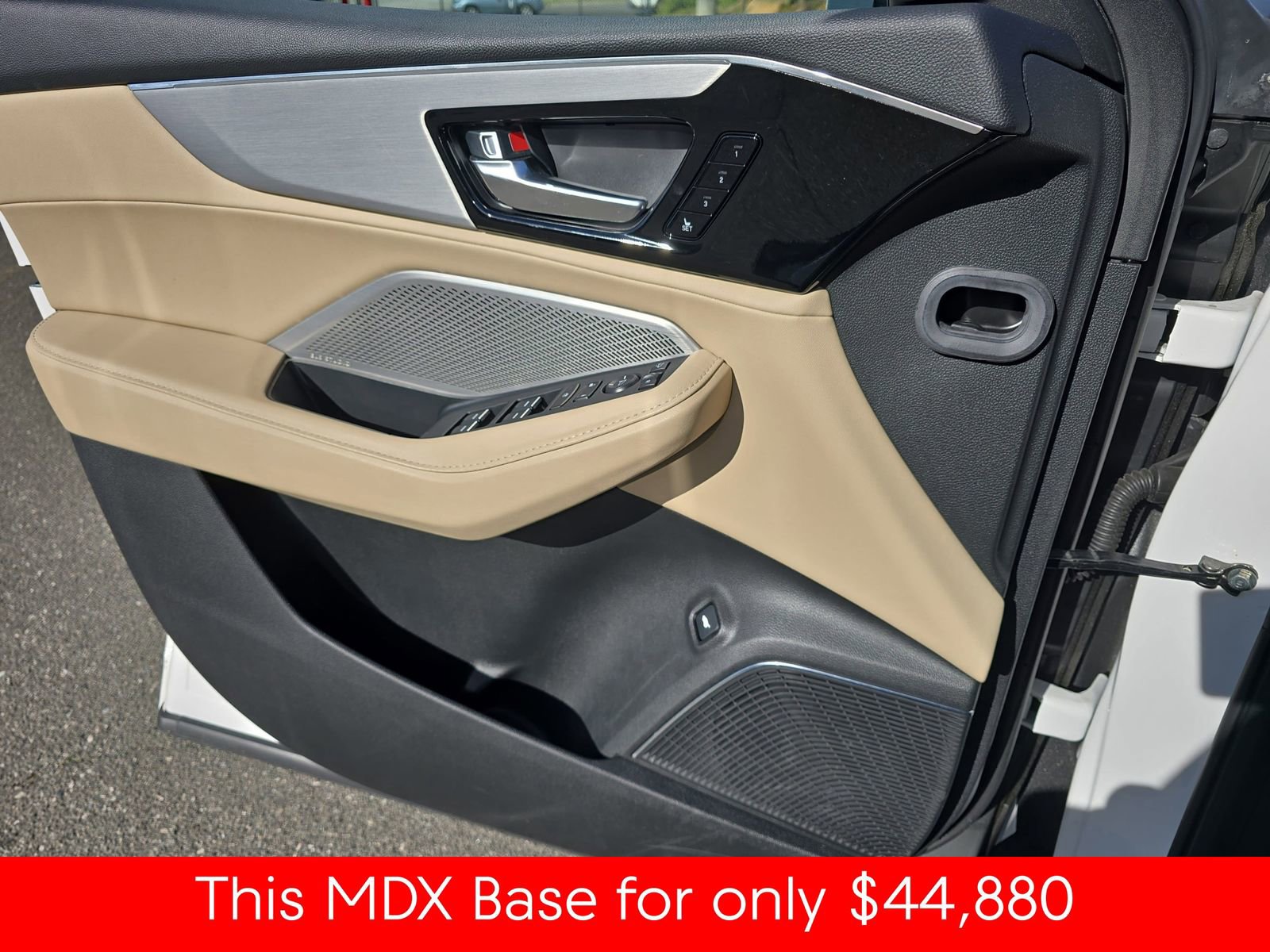 Used 2024 Acura MDX SH-AWD w/ Technology Package image 36