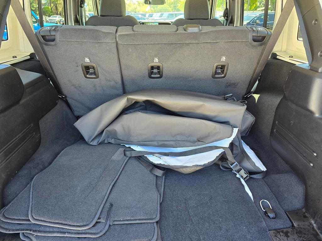 Certified 2026 Jeep Wrangler Unlimited Rubicon image 38