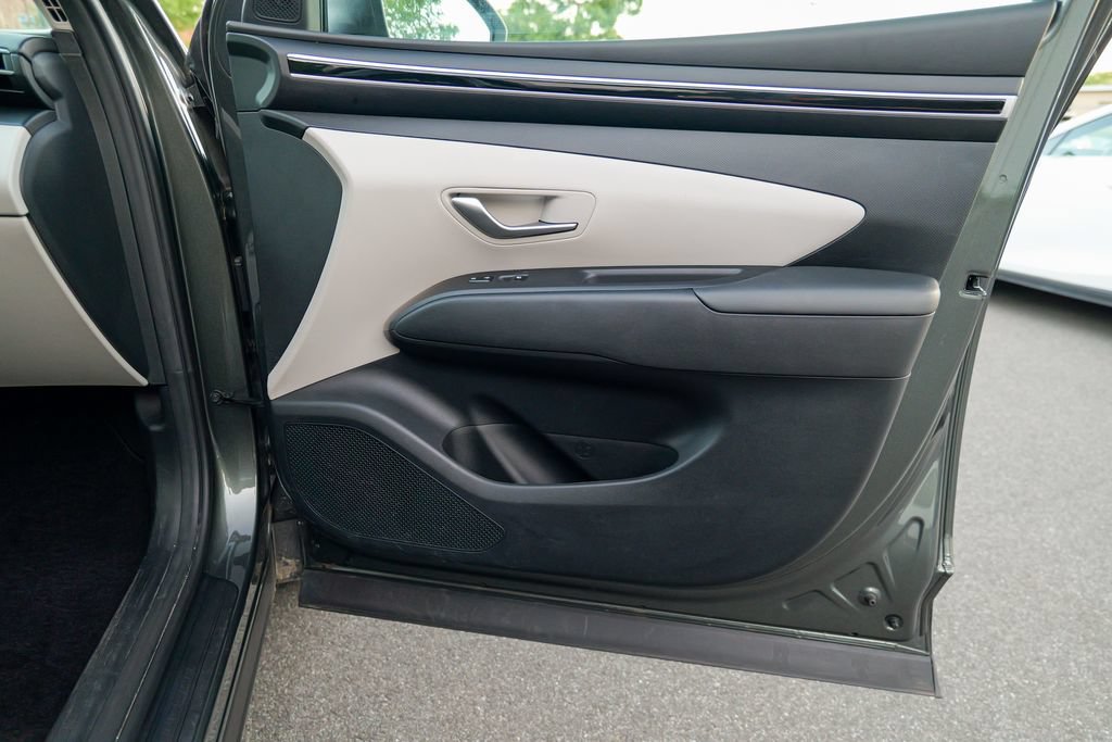 Used 2023 Hyundai Tucson SEL w/ Winter Package AWD/4WD image 31