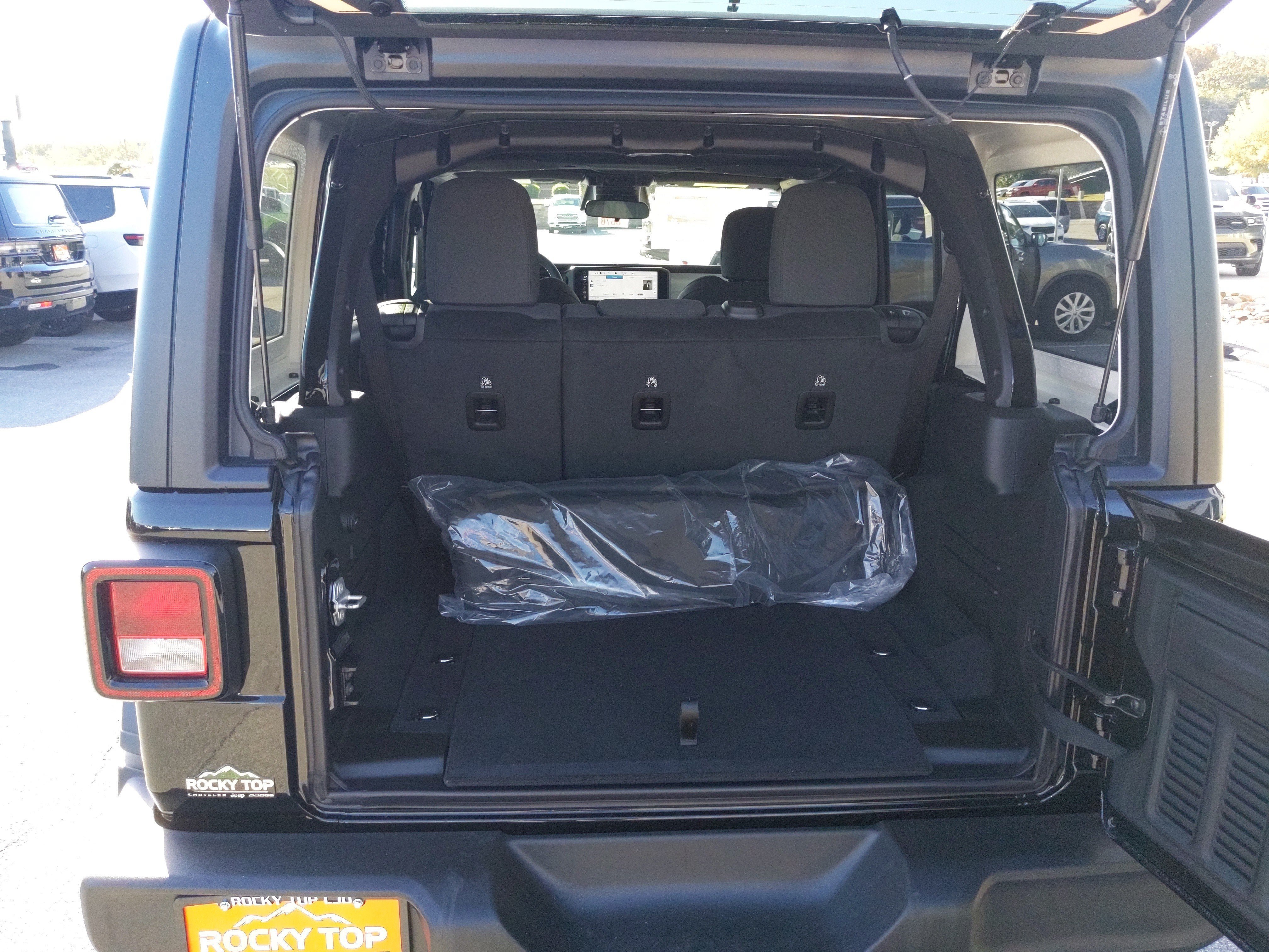 New 2026 Jeep Wrangler Unlimited Sport AWD/4WD image 23