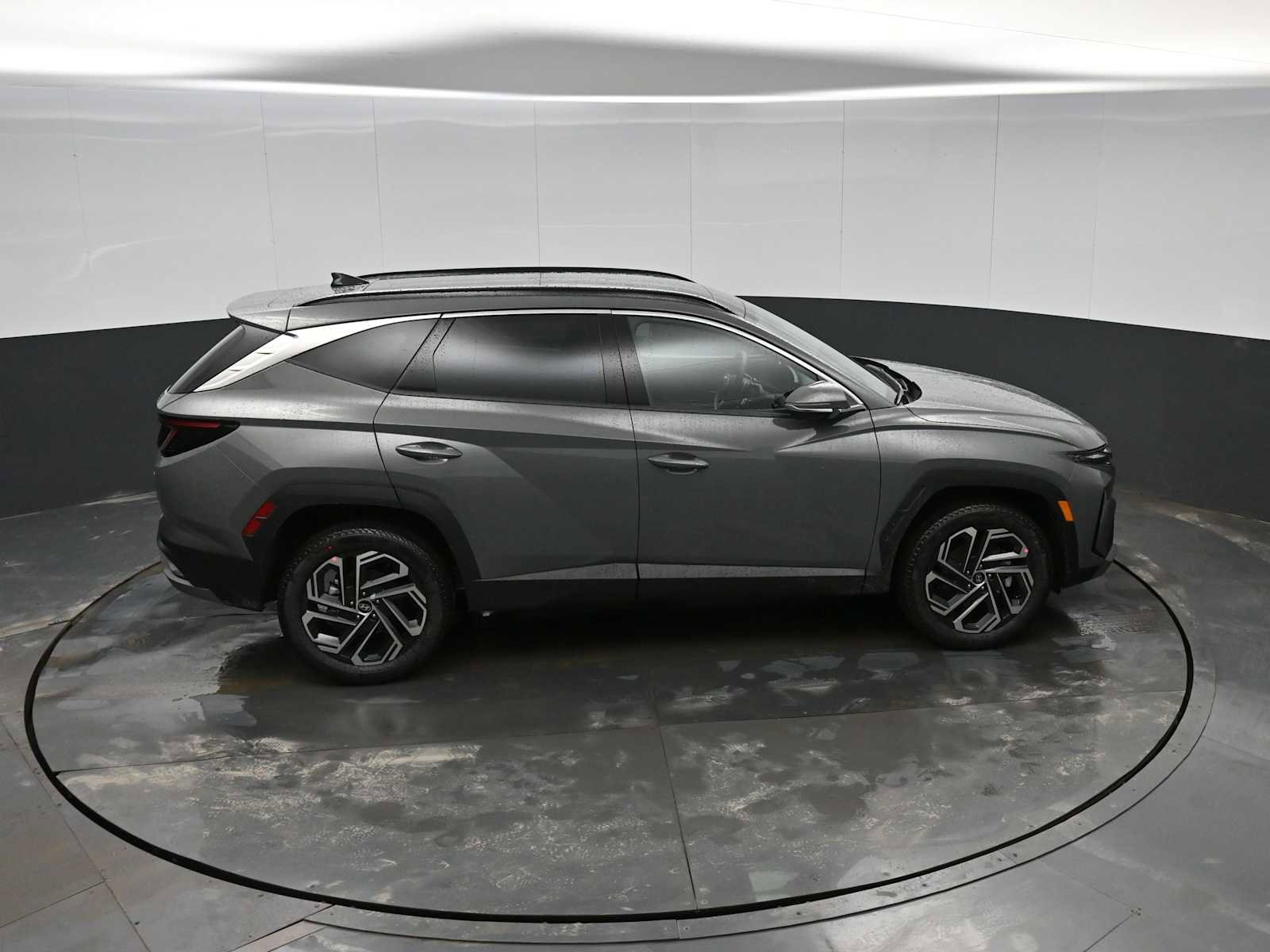 New 2026 Hyundai Tucson Limited image 30