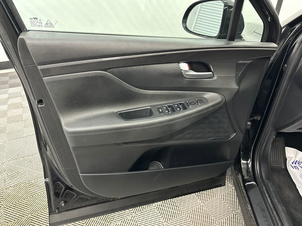 Used 2023 Hyundai Santa Fe SEL FWD image 11