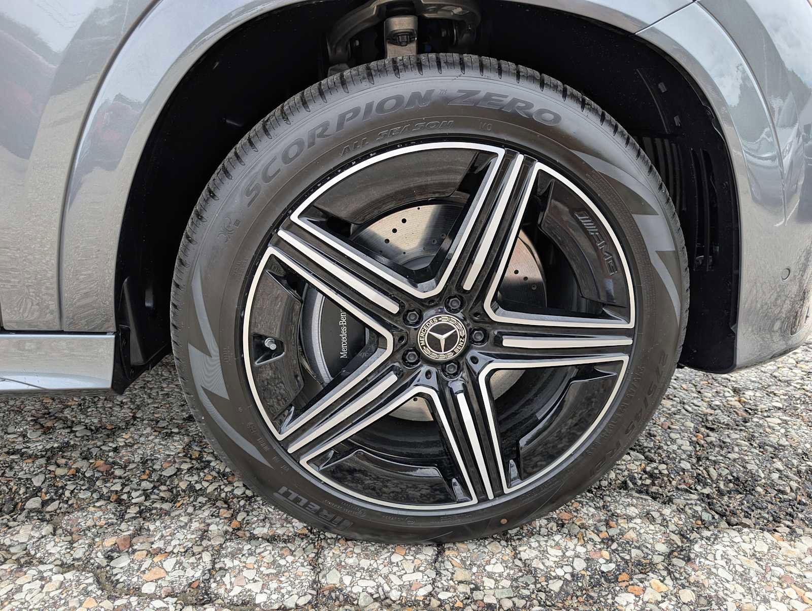 New 2026 Mercedes-Benz GLE 350 4MATIC image 3