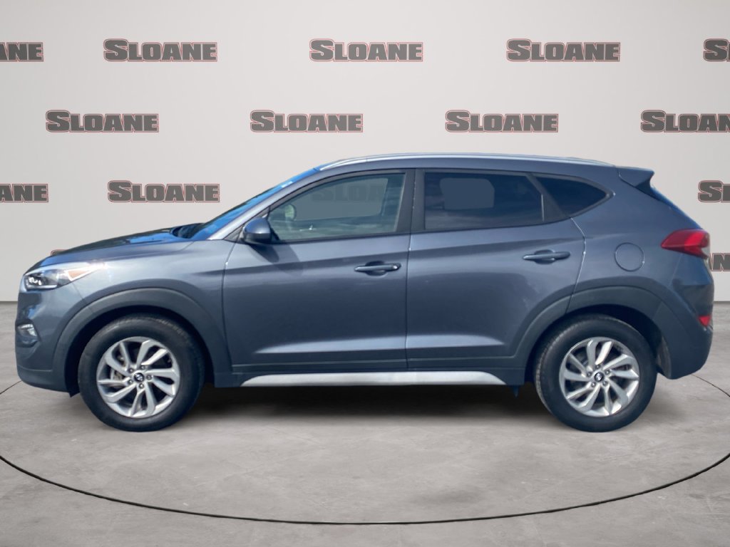 Used 2017 Hyundai Tucson SE w/ SE Popular Package 02 AWD/4WD image 2