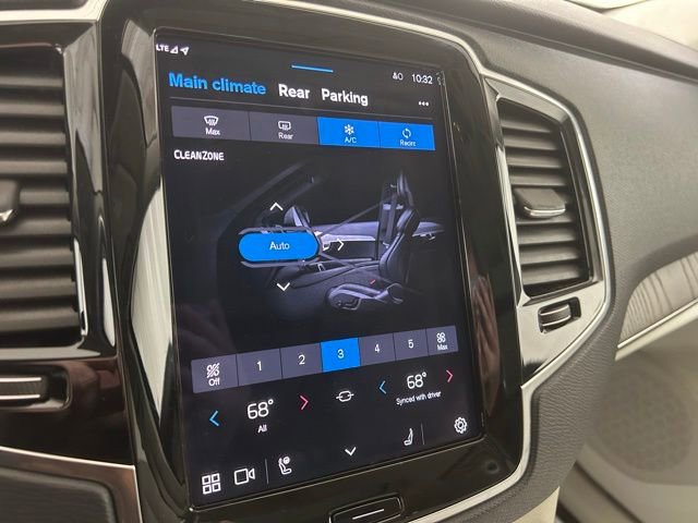 Used 2023 Volvo XC90 B6 Plus AWD/4WD image 20