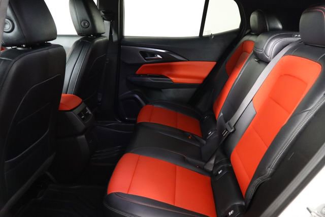 Used 2024 Chevrolet Equinox EV RS w/ LPO, All-Weather Mat Package FWD image 16