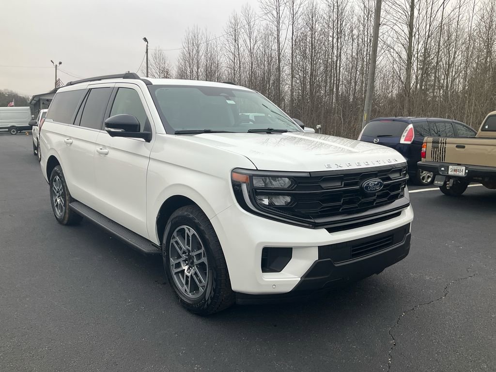 New 2026 Ford Expedition Max Active image 3