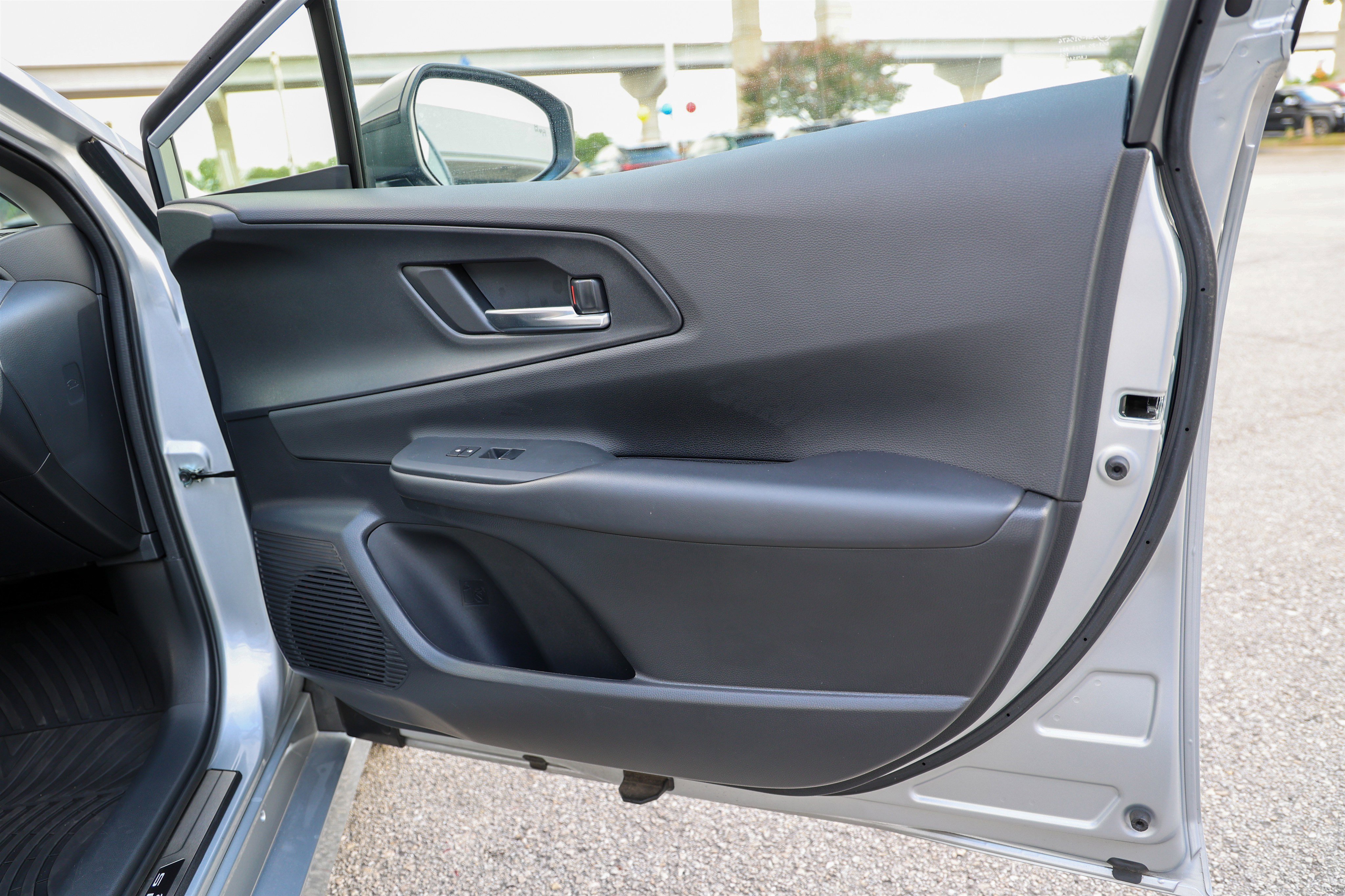 Used 2024 Toyota Prius Prime Premium w/ Advanced Technology Package FWD image 36