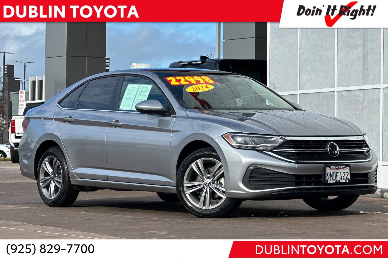 Used 2024 Volkswagen Jetta SE