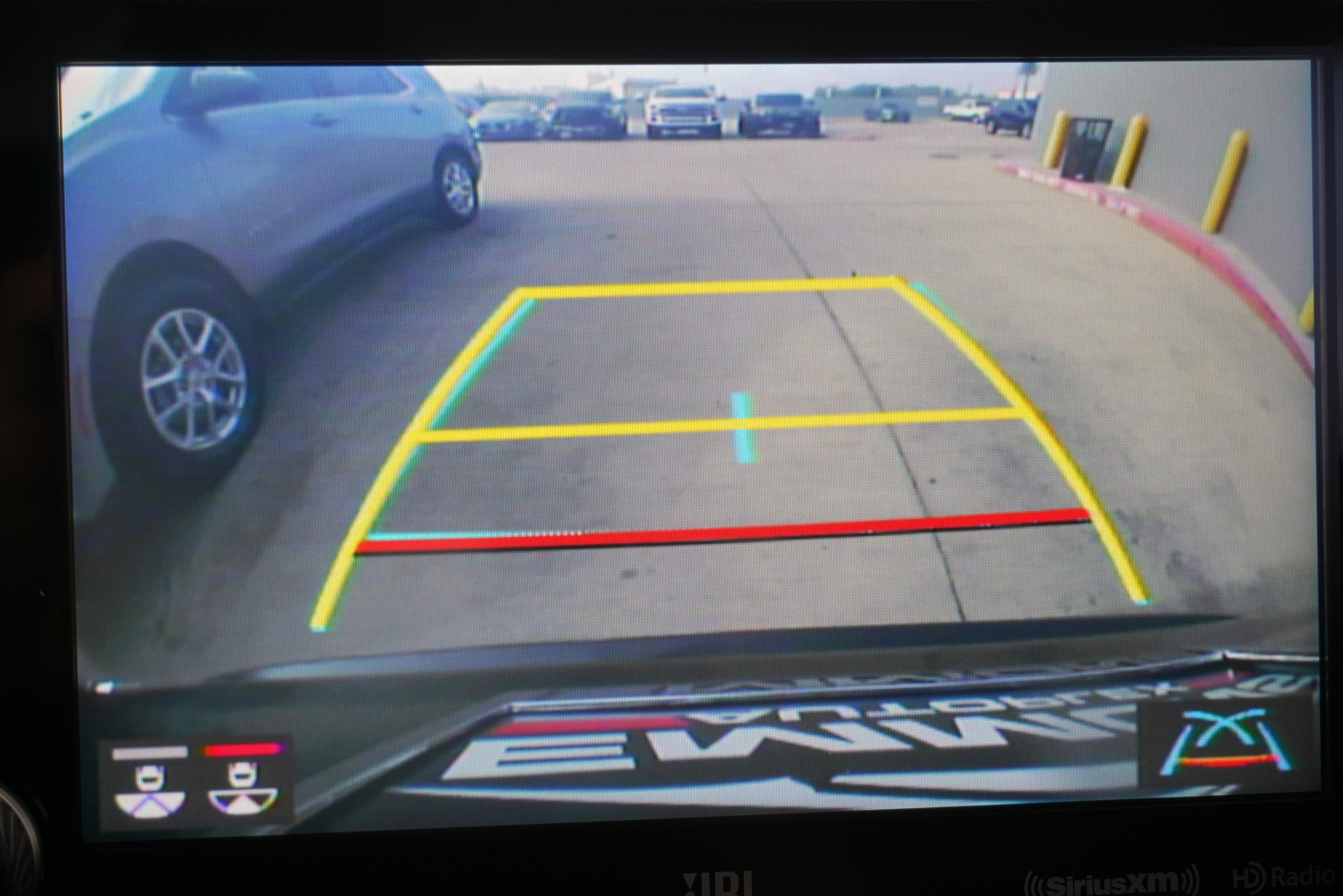 Used 2020 Toyota RAV4 XLE Premium image 19